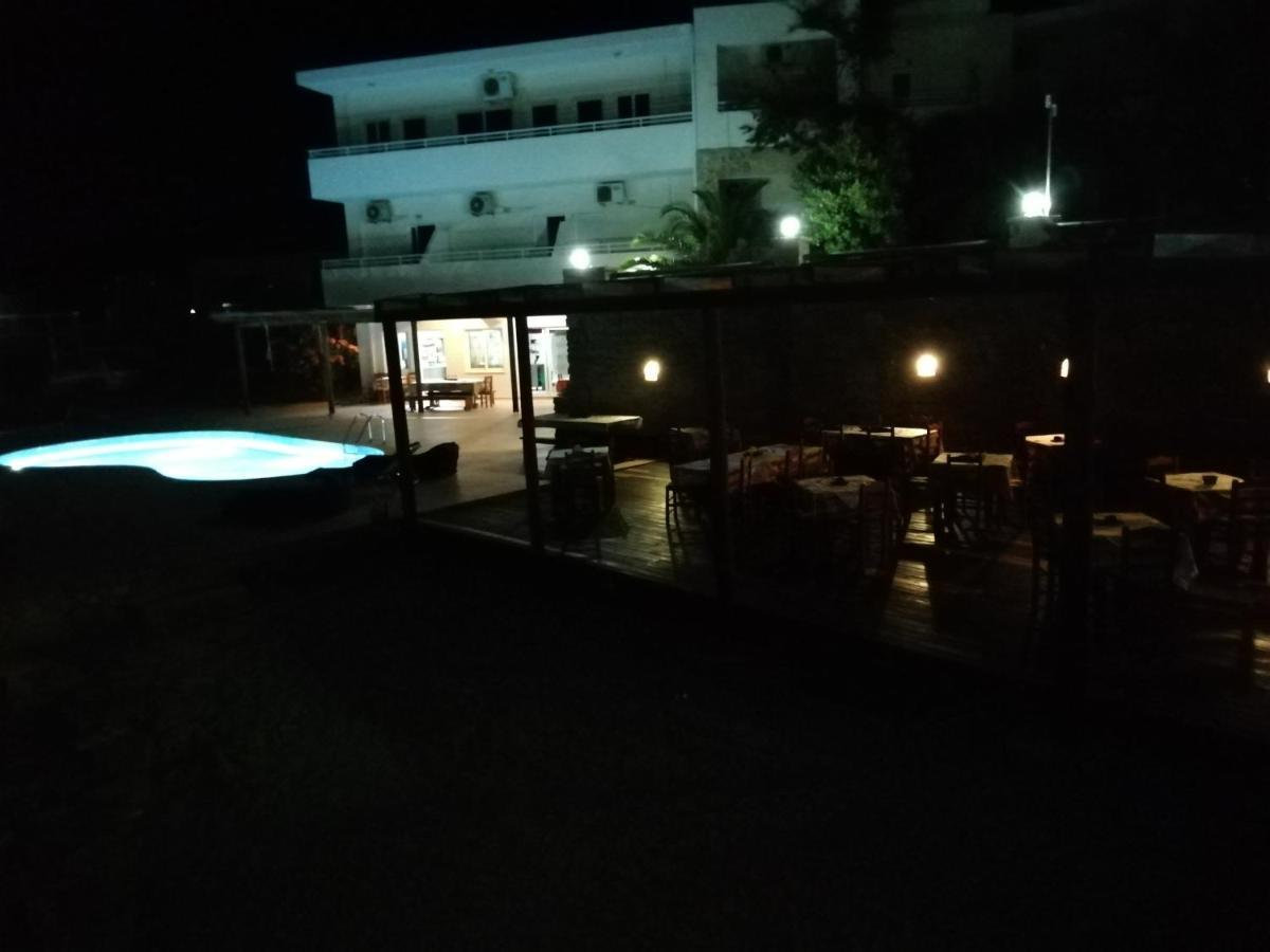 Hotel Hill Of Calm Triopetra Exterior foto