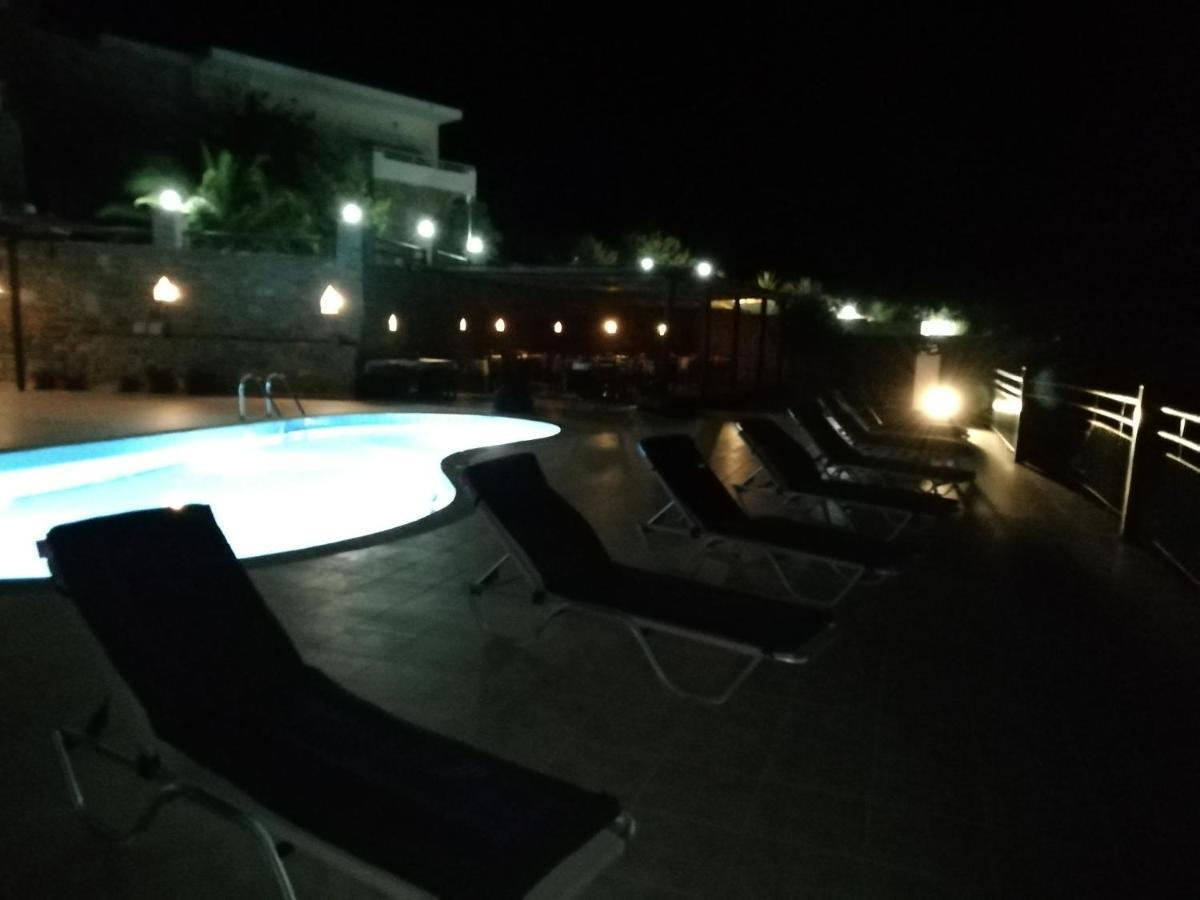 Hotel Hill Of Calm Triopetra Exterior foto