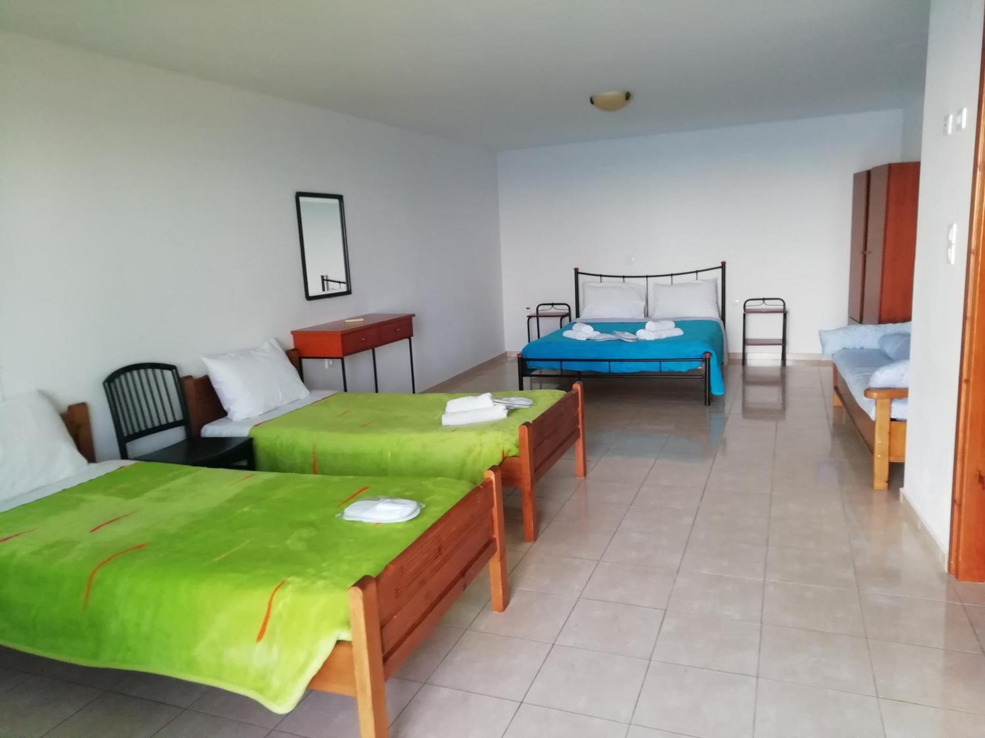 Hotel Hill Of Calm Triopetra Habitación foto